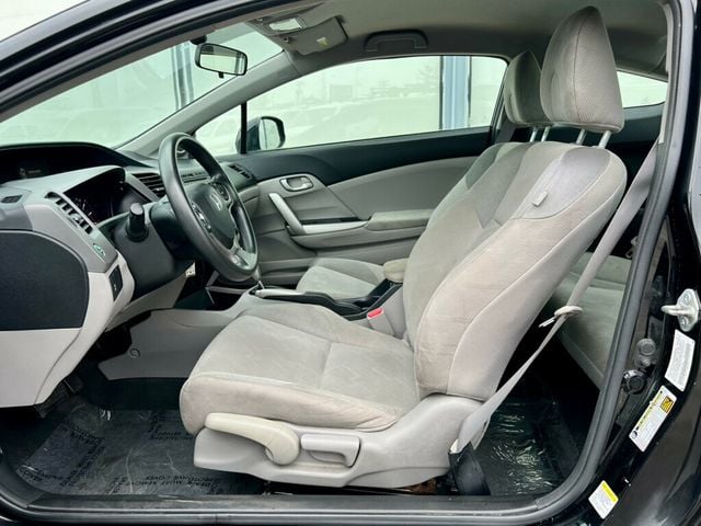 2012 Honda Civic Coupe 2dr Automatic LX - 22844290 - 11
