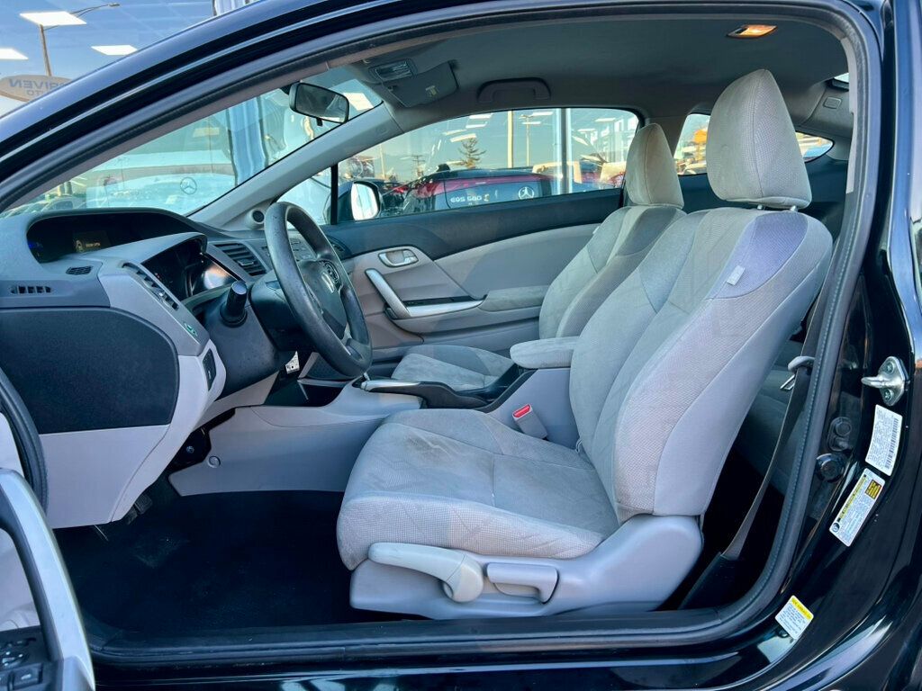 2012 Honda Civic Coupe 2dr Automatic LX - 22992084 - 12