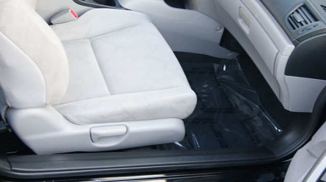 2012 Honda Civic Coupe 3 MONTH WARRANTY , JUST SERVICED , VERY CLEAN INSIDE AND OUT  - 23072445 - 36