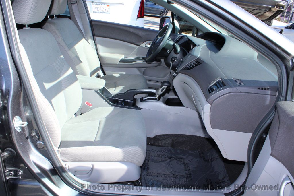 2012 Honda Civic Sedan 4dr Automatic CNG - 22977489 - 9