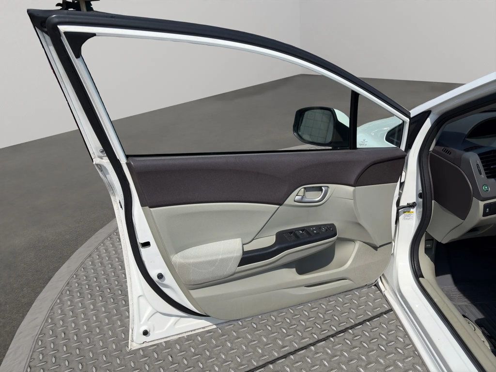 2012 Honda Civic Sedan 4dr Automatic LX - 22998235 - 17