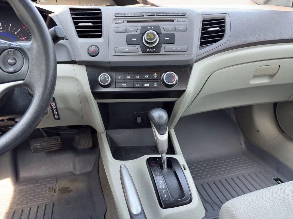 2012 Honda Civic Sedan 4dr Automatic LX - 23041535 - 9