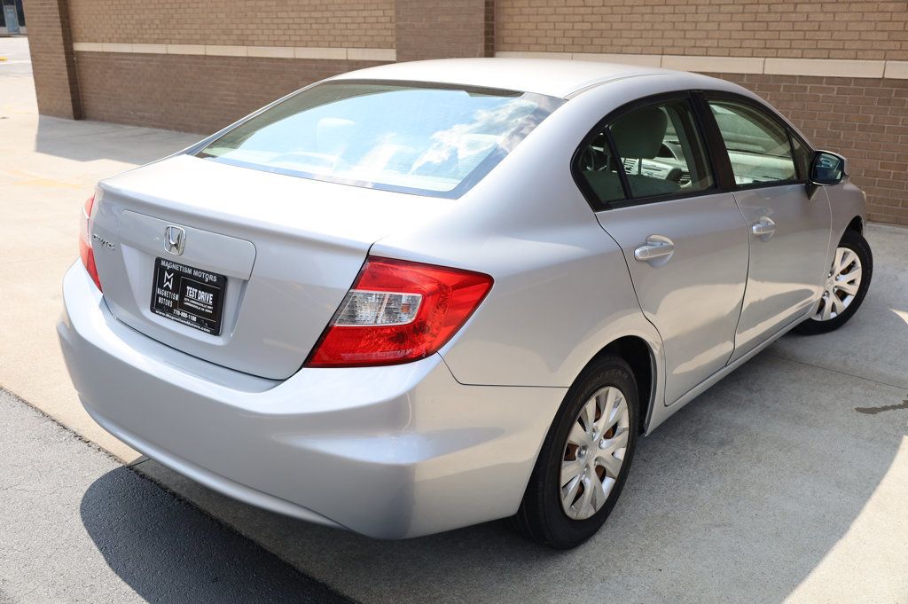 2012 Honda Civic LX photo 10