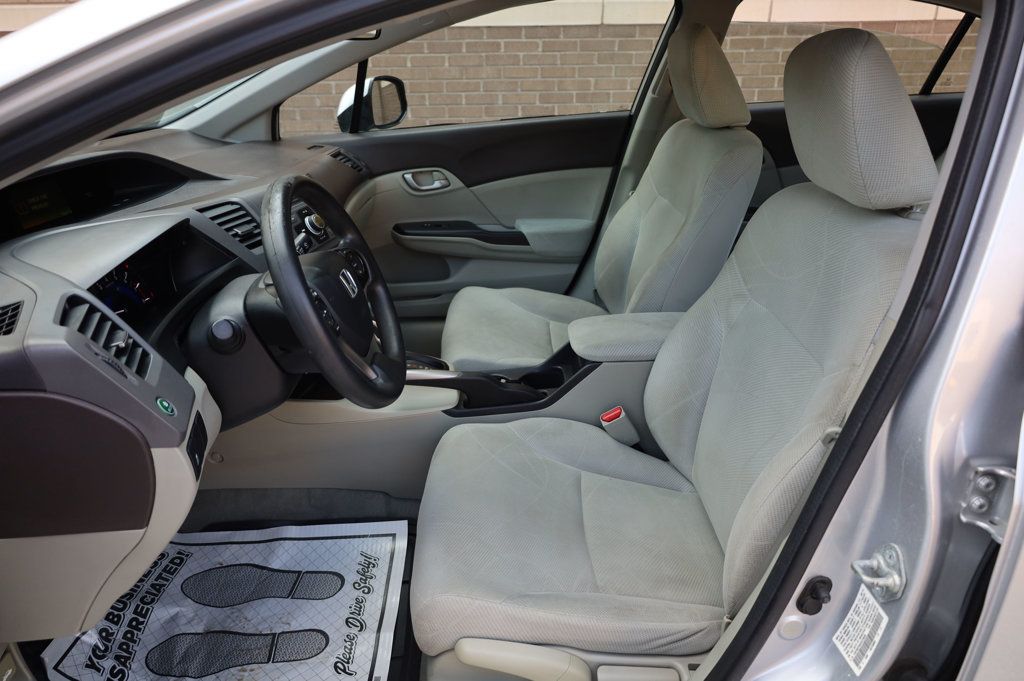 2012 Honda Civic LX photo 13