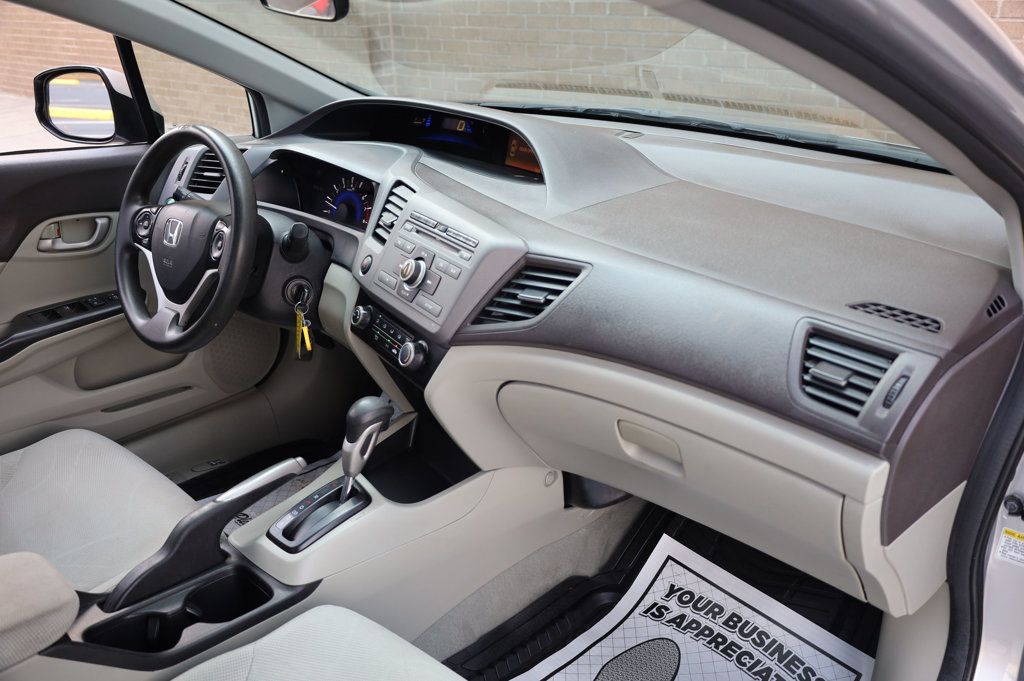 2012 Honda Civic LX photo 24