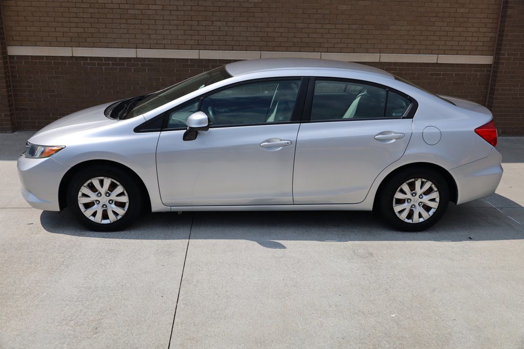 2012 Honda Civic LX photo 3