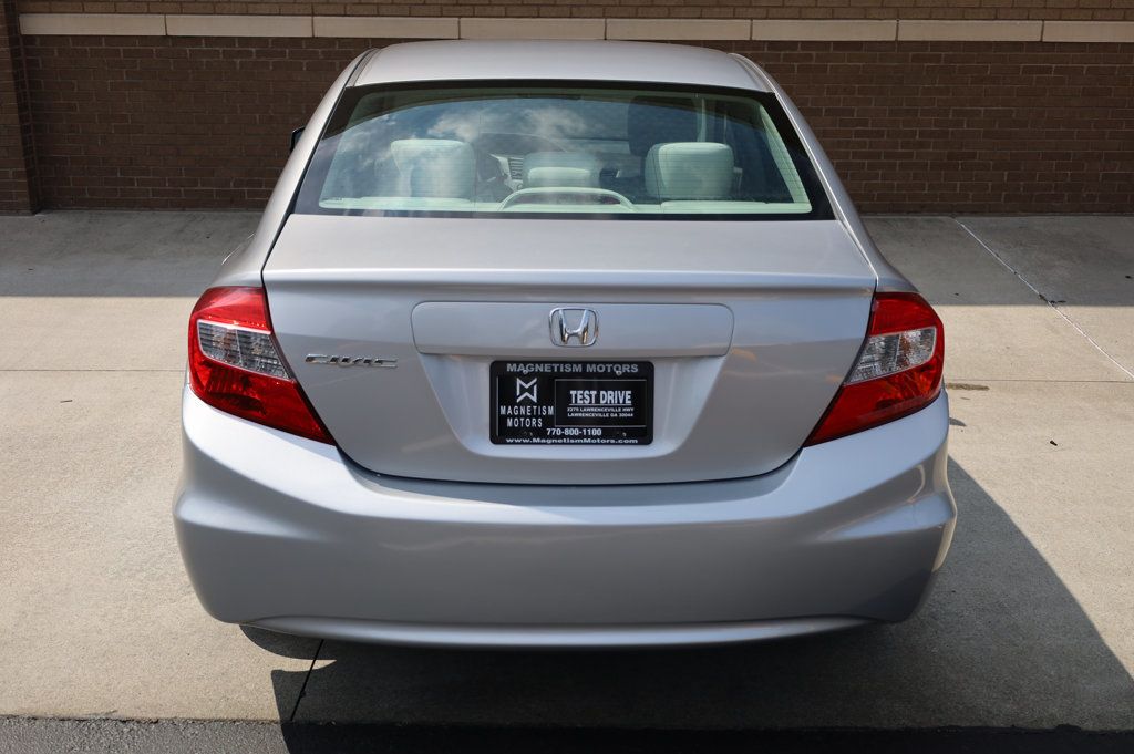 2012 Honda Civic LX photo 9