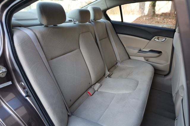 2012 Honda Civic Sedan 4dr Automatic LX - 22976728 - 19
