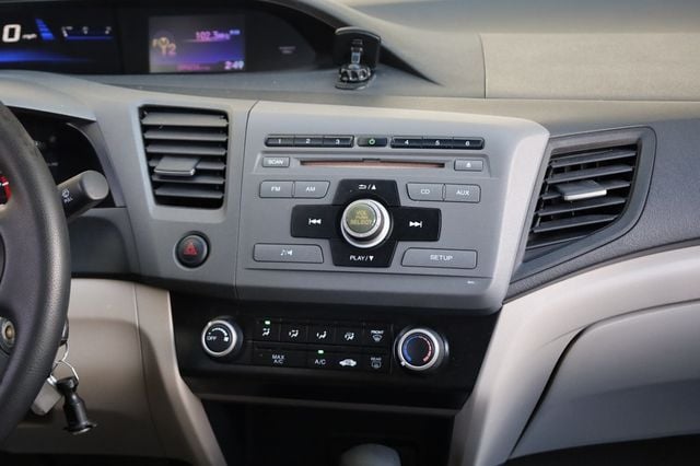 2012 Honda Civic Sedan 4dr Automatic LX - 22976728 - 32