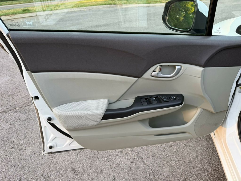 2012 Honda Civic Sedan Automatic, LX, Taffeta White, Stone Interior - 23028193 - 9