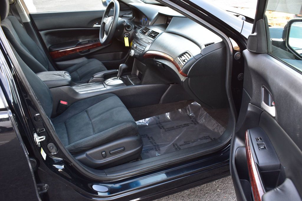 2012 Honda Crosstour 2WD V6 5dr EX - 22941729 - 17