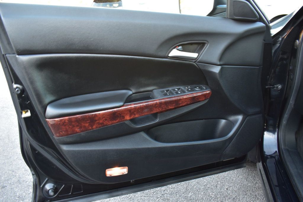 2012 Honda Crosstour 2WD V6 5dr EX - 22941729 - 30