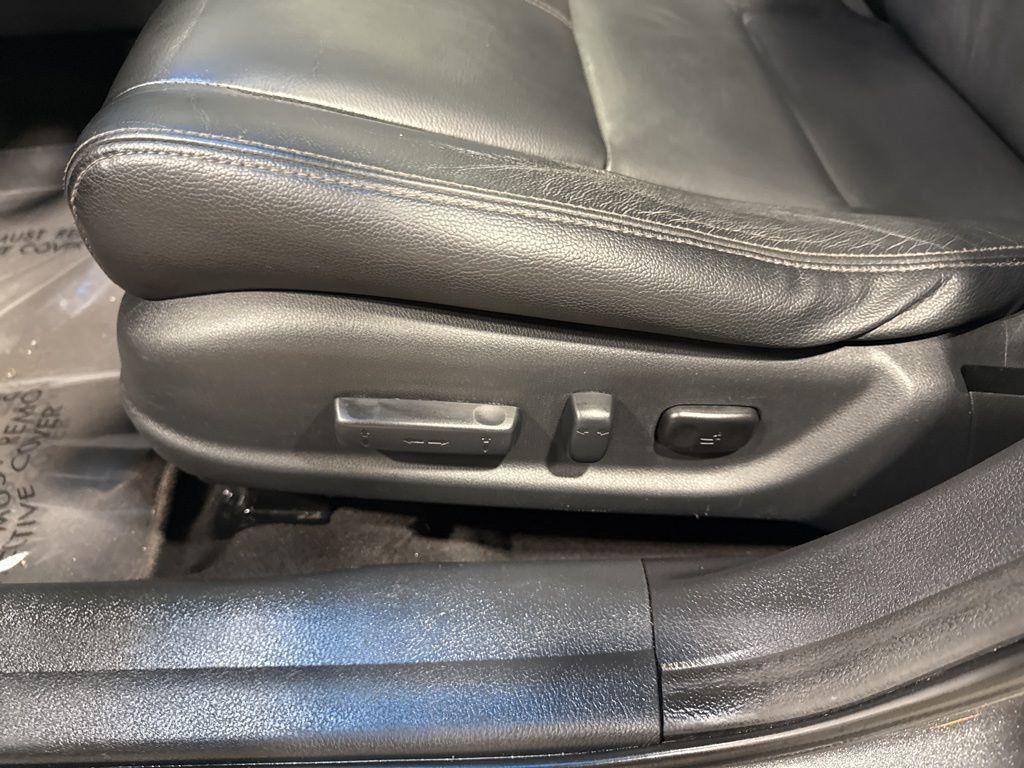 2012 Honda Crosstour 4WD V6 5dr EX-L - 22974634 - 27