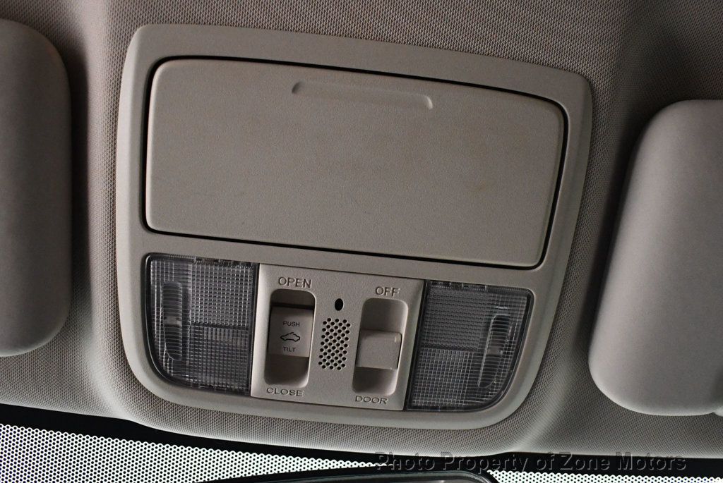 2012 Honda CR-V EX-L photo 32