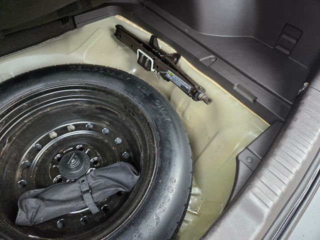 2012 Honda CR-V EX-L - 22948175 - 16