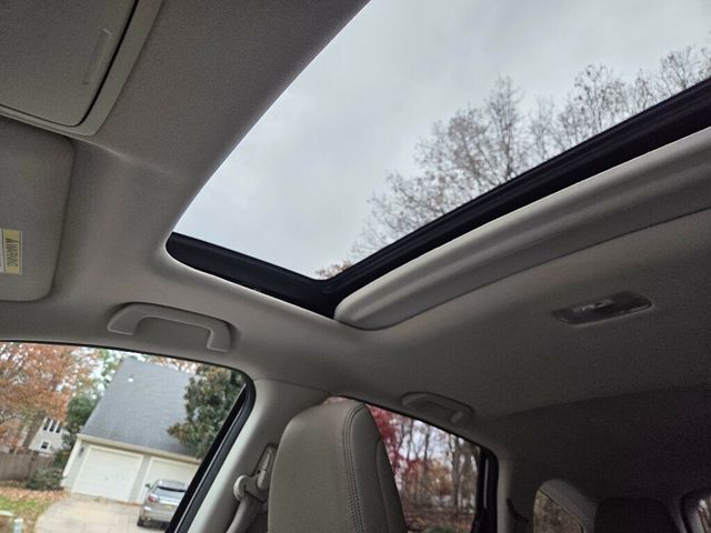 2012 Honda CR-V EX-L - 22948175 - 24