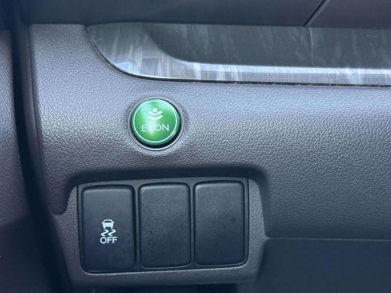 2012 Honda CR-V EX L w/DVD AWD 4dr SUV - 22983735 - 31