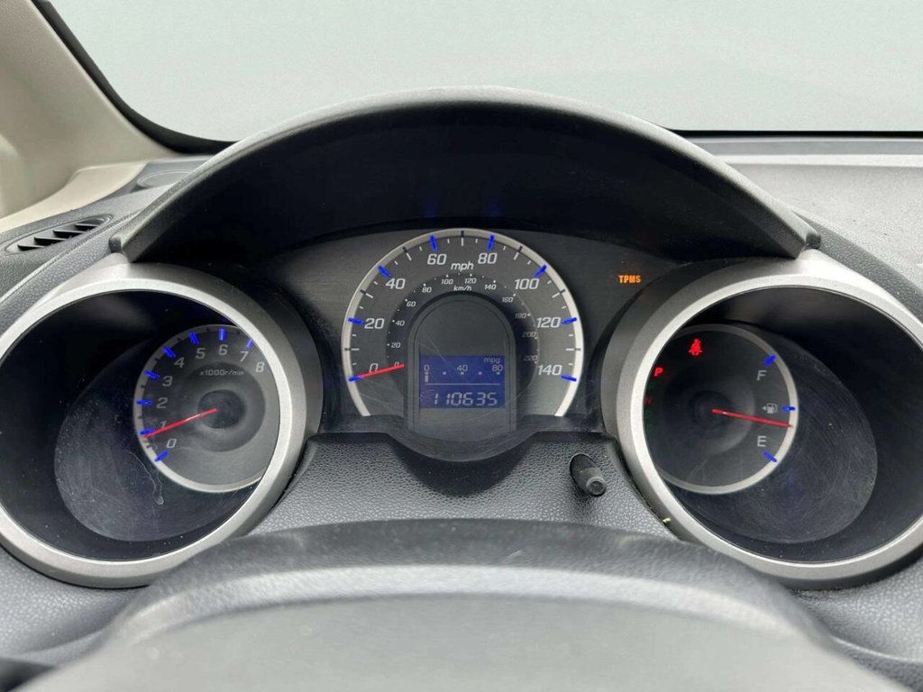 2012 Honda Fit 5dr Hatchback Automatic - 22965526 - 21