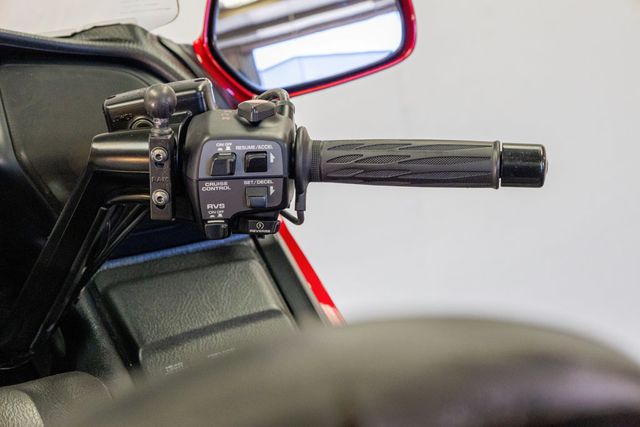 2012 Honda GL1800 GOLDWING NICE TOURING BIKE!!! - 22940645 - 11