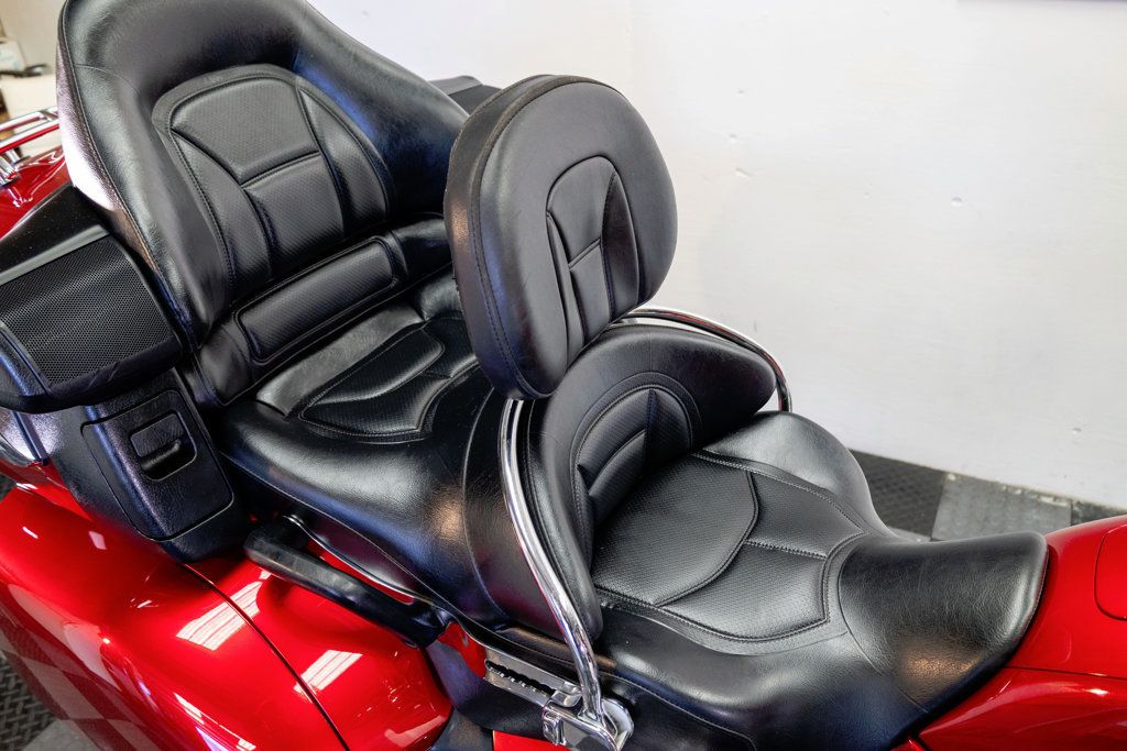 2012 Honda GL1800 GOLDWING NICE TOURING BIKE!!! - 22940645 - 15