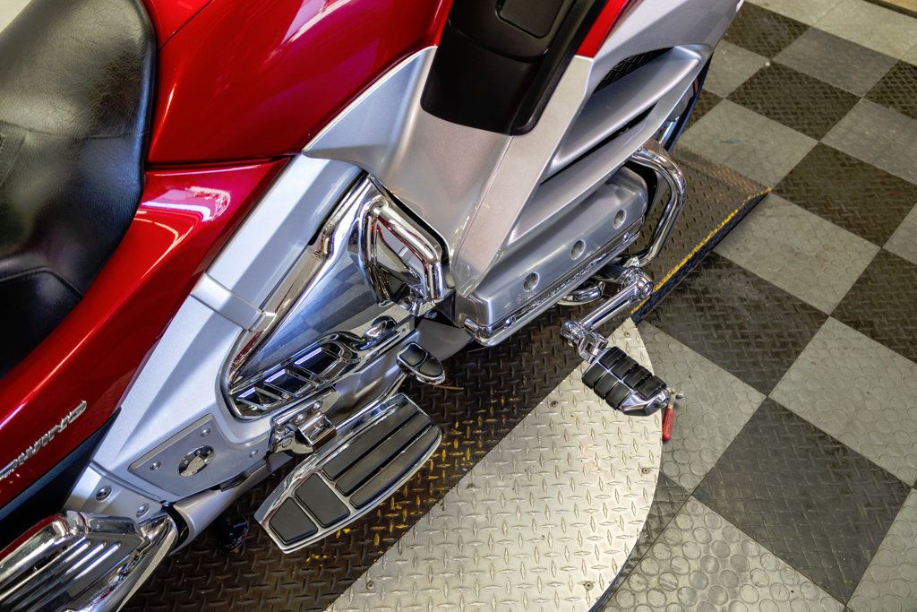 2012 Honda GL1800 GOLDWING NICE TOURING BIKE!!! - 22940645 - 22