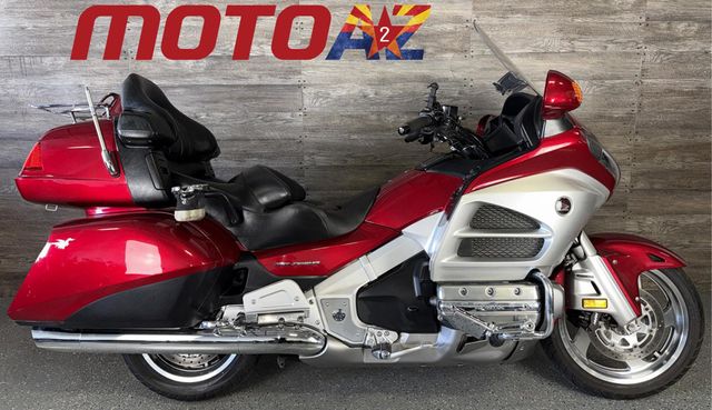 2012 Honda GL1800 Goldwing SUPER CLEAN! - 23036425 - 0