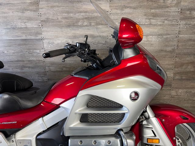 2012 Honda GL1800 Goldwing SUPER CLEAN! - 23036425 - 3