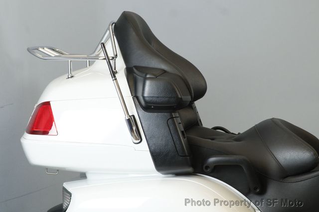 2012 Honda Gold Wing Audio Comfort Includes Warranty! - 22909738 - 10
