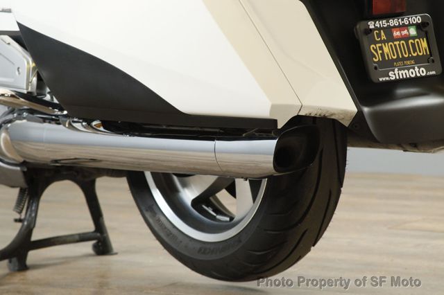 2012 Honda Gold Wing Audio Comfort Includes Warranty! - 22909738 - 21