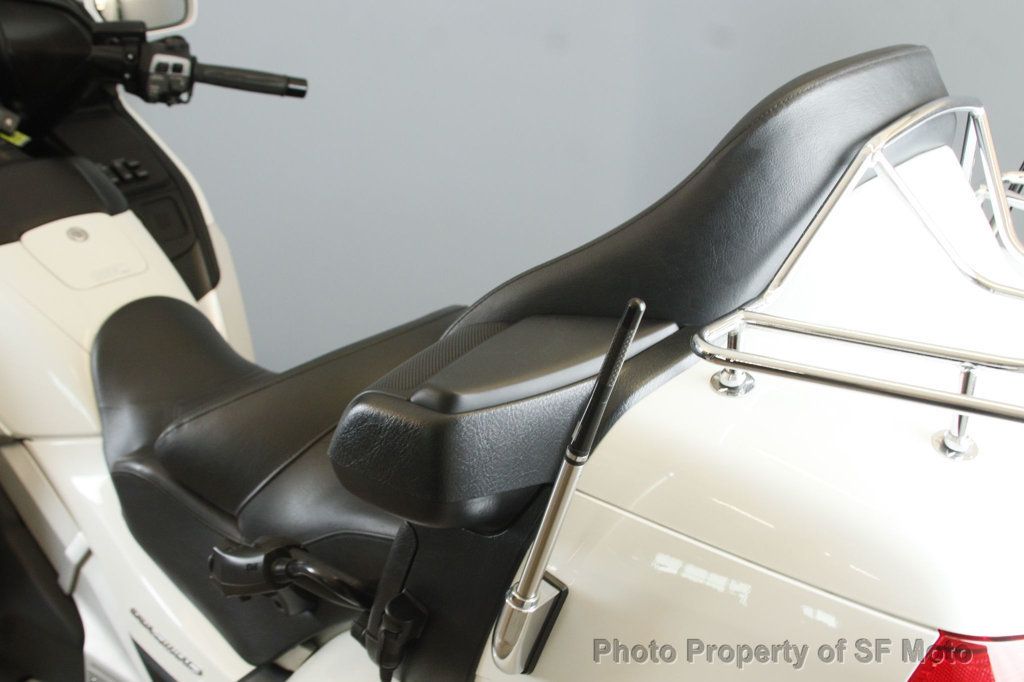 2012 Honda Gold Wing Audio Comfort Includes Warranty! - 22909738 - 33