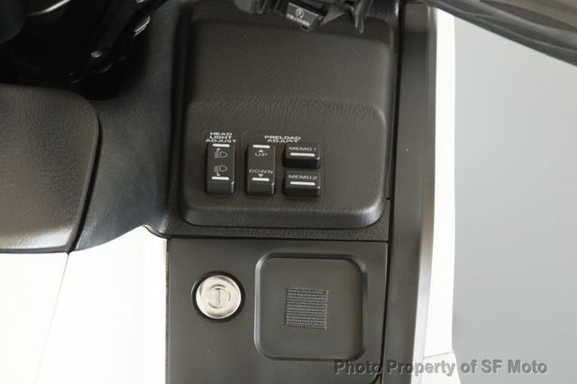 2012 Honda Gold Wing Audio Comfort Includes Warranty! - 22909738 - 39