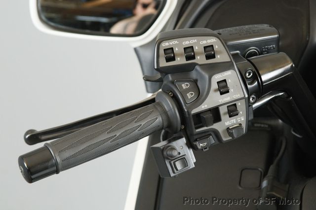 2012 Honda Gold Wing Audio Comfort Includes Warranty! - 22909738 - 40