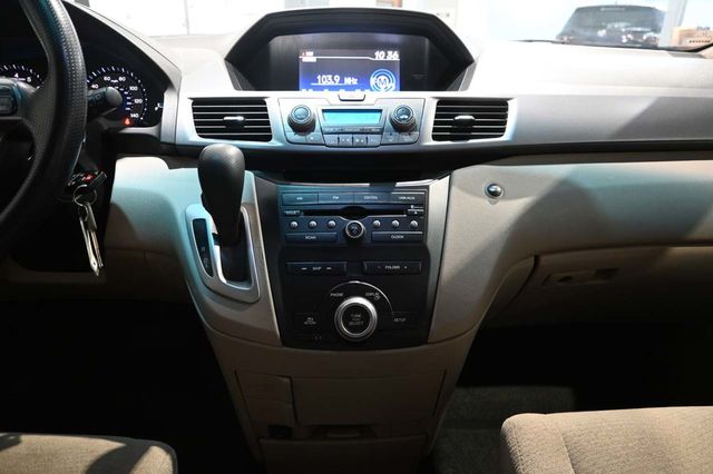 2012 Honda Odyssey 5dr EX - 23069868 - 22