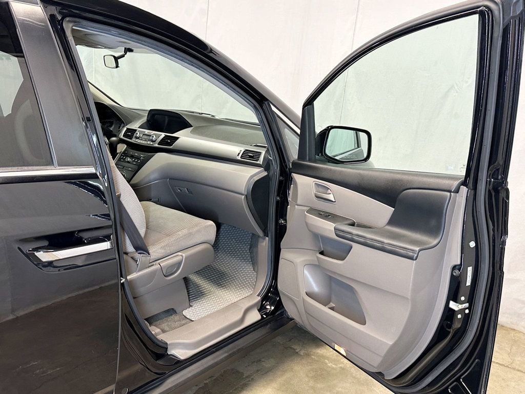 2012 Honda Odyssey 5dr EX - 23057901 - 15