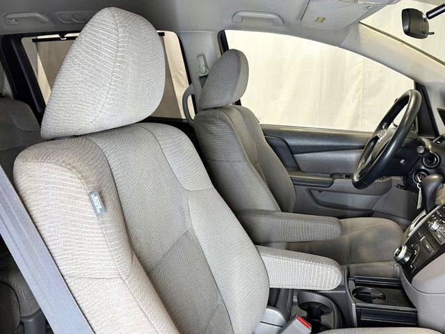 2012 Honda Odyssey 5dr EX - 23057901 - 19