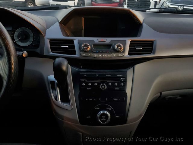 2012 Honda Odyssey 5dr EX - 22998270 - 14