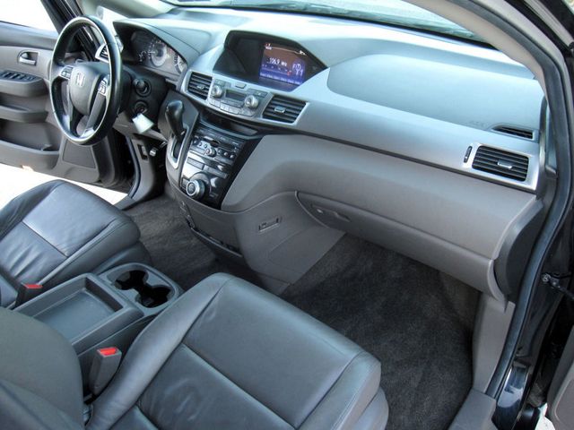 2012 Honda Odyssey 5dr EX-L - 22932970 - 24