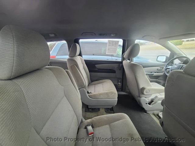 2012 Honda Odyssey 5dr LX - 22765136 - 11