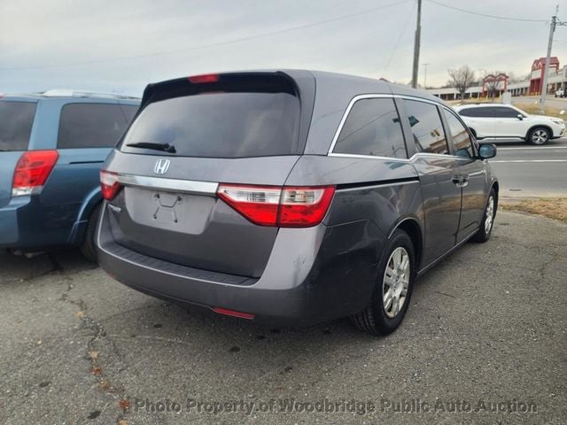 2012 Honda Odyssey 5dr LX - 22765136 - 3