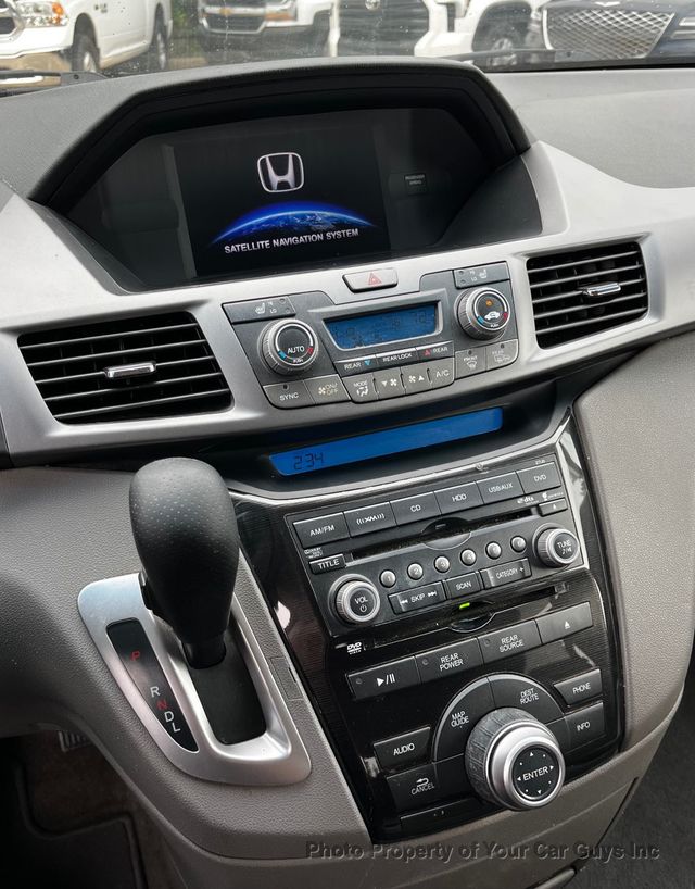 2012 Honda Odyssey 5dr Touring - 23074597 - 19