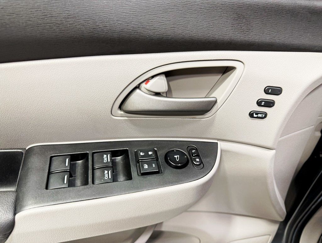 2012 Honda Odyssey Touring - 22929054 - 28