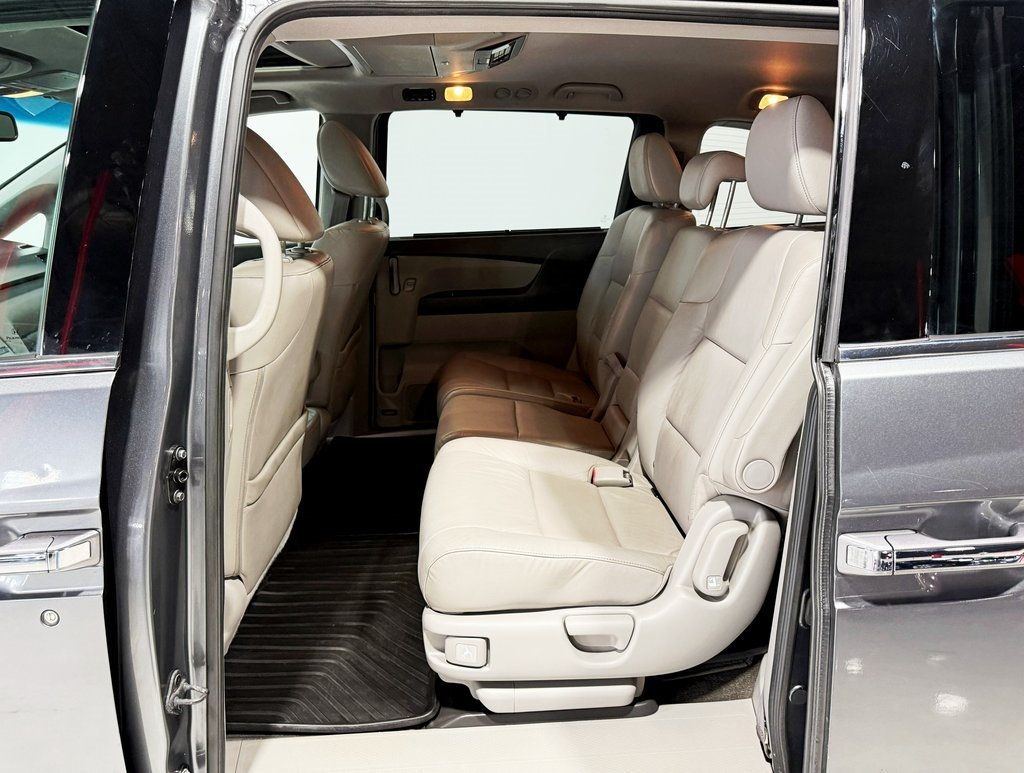 2012 Honda Odyssey Touring - 22929054 - 29