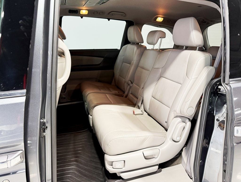 2012 Honda Odyssey Touring - 22929054 - 30