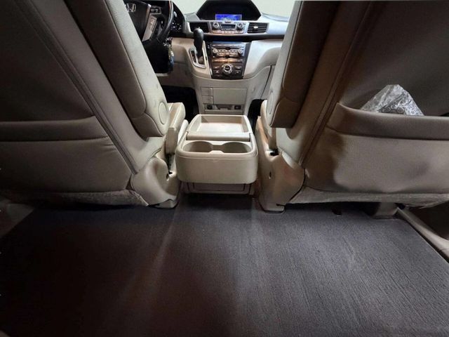 2012 Honda Odyssey Touring 4dr Mini Van - 22989116 - 30