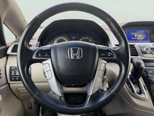 2012 Honda Odyssey Touring 4dr Mini Van - 22989116 - 40