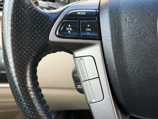 2012 Honda Odyssey Touring 4dr Mini Van - 22989116 - 49