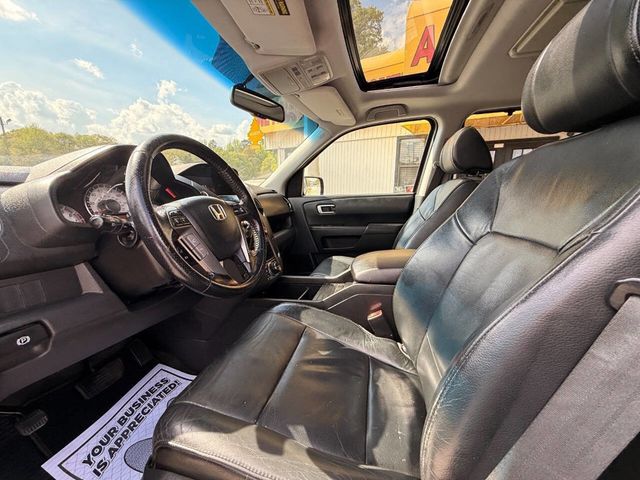 2012 Honda Pilot 2WD 4dr Touring w/RES & Navi - 23008050 - 15