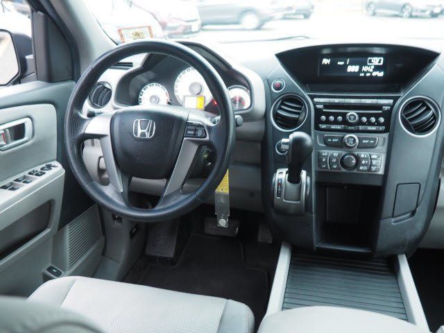 2012 Honda Pilot 4WD 4dr LX - 18532604 - 11