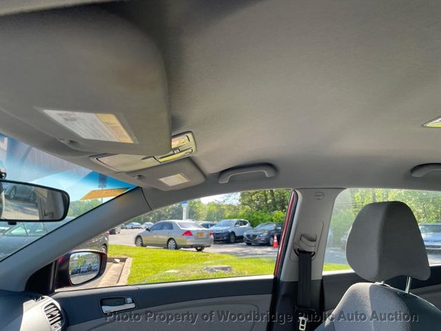 2012 Hyundai Accent GLS - 23022240 - 6