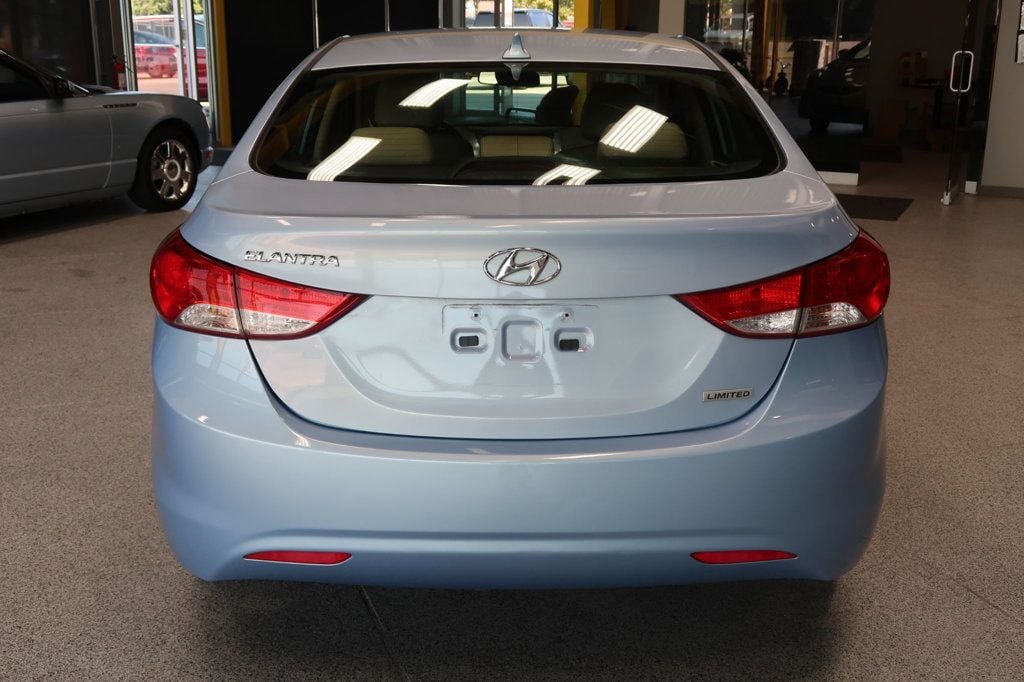 2012 Hyundai Elantra 2012 Hyundai Elantra 1.8L Limited - 22598116 - 4